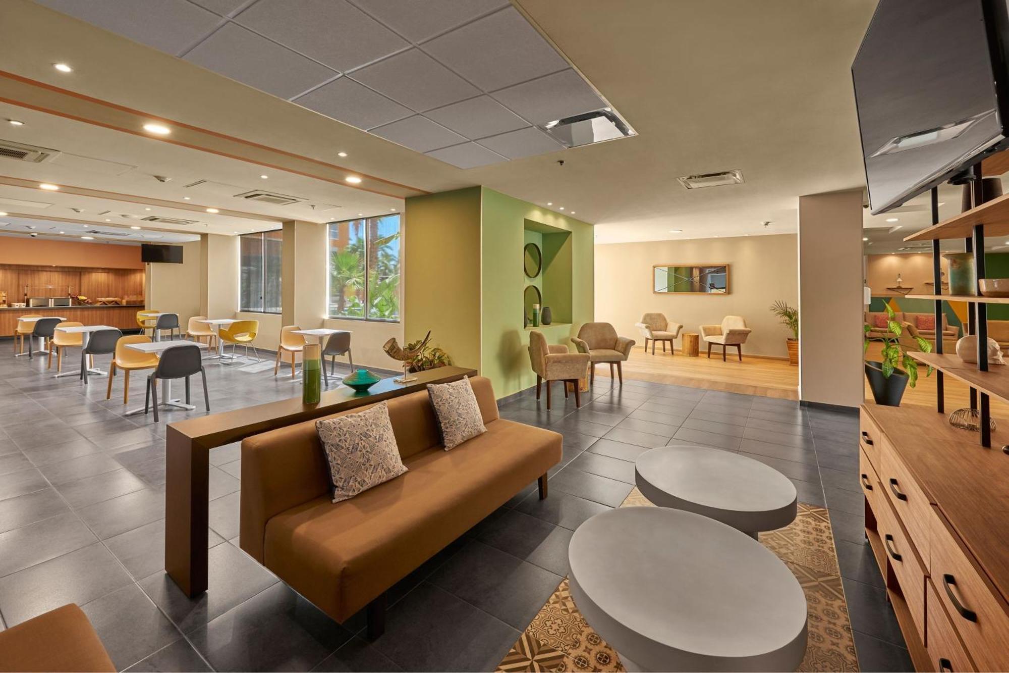 City Express Plus By Marriott Cabo San Lucas Zewnętrze zdjęcie